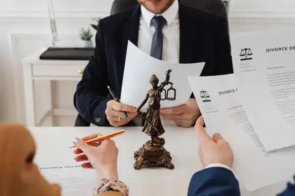 image of divorce mediation - enable via legal aid Newquay
